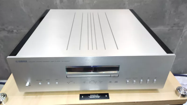万博体育(YAMAHA​)旗舰C/M-5000前/后级放大器《乐派》鉴赏会